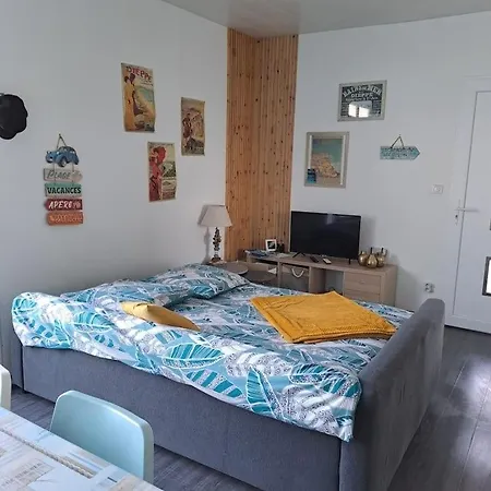Vue A Dieppe, Les Pieds Dans L'eau Apartment *
